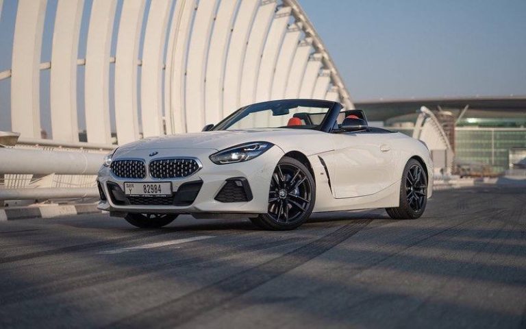 Top Safety Tips for Using Rent Convertible Dubai Guide 2025